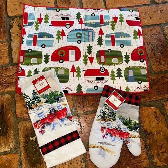 Holiday Time | Kitchen | Christmas Holiday Vintagecamper Kitchen Dish ...